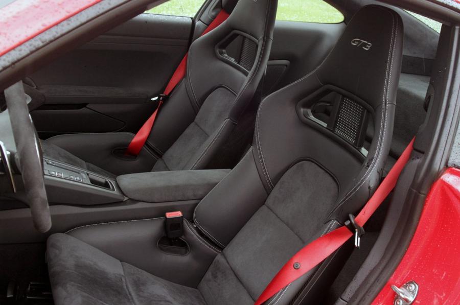  Porsche 911 GT3 2013 года  (фото 47 из 78)